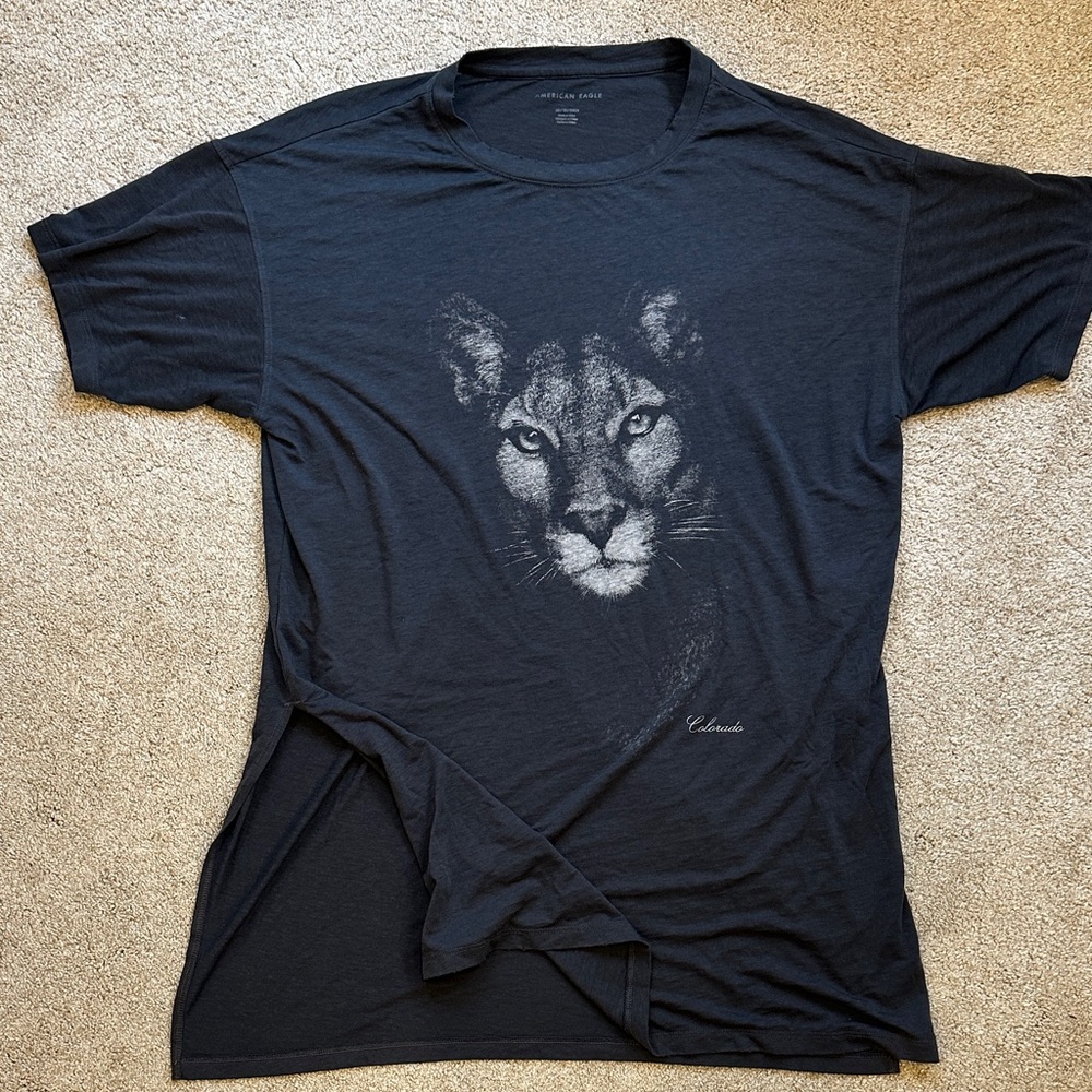 A&E Black Graphic Lion T-Shirt